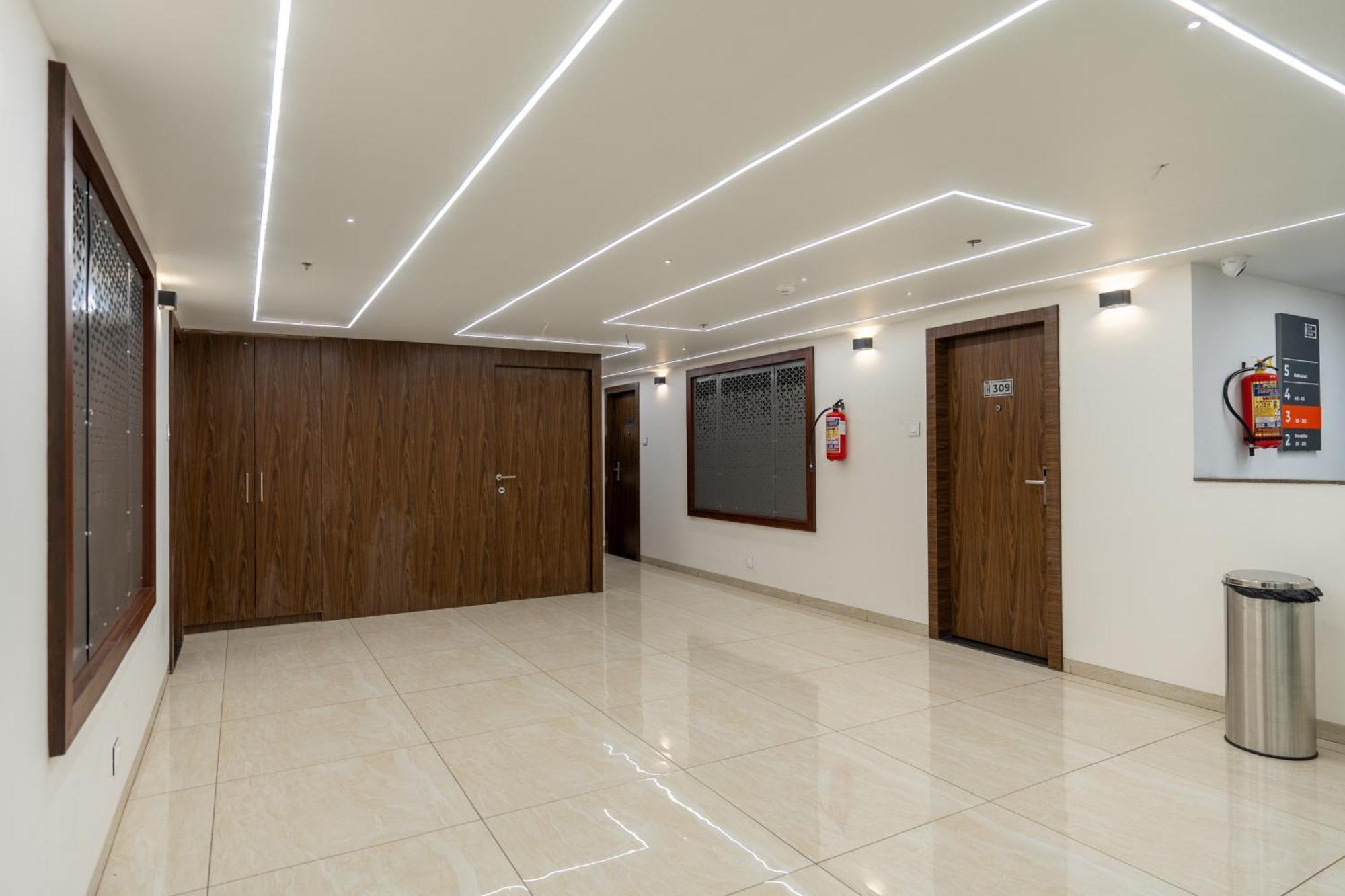 The Living Hub Business Hotel, 콜라푸르 외부 사진